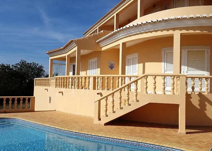 Elegant Family House In With Private Pool Casa de Férias *