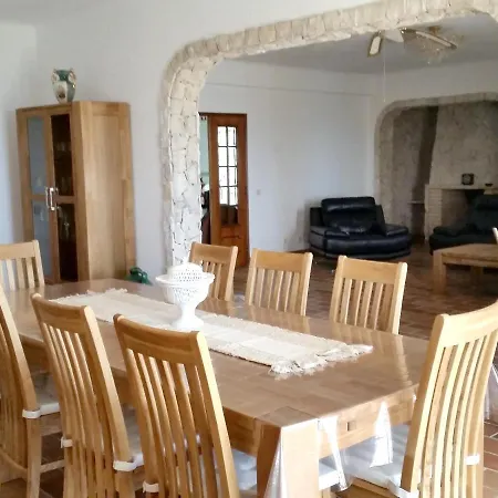 Elegant Family House In With Private Pool Holiday home *